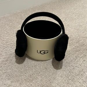 Black Ugg earmuffs